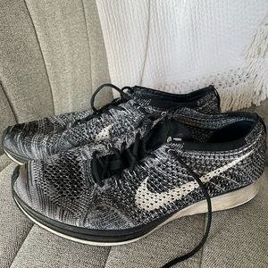 Nike flyknit racer